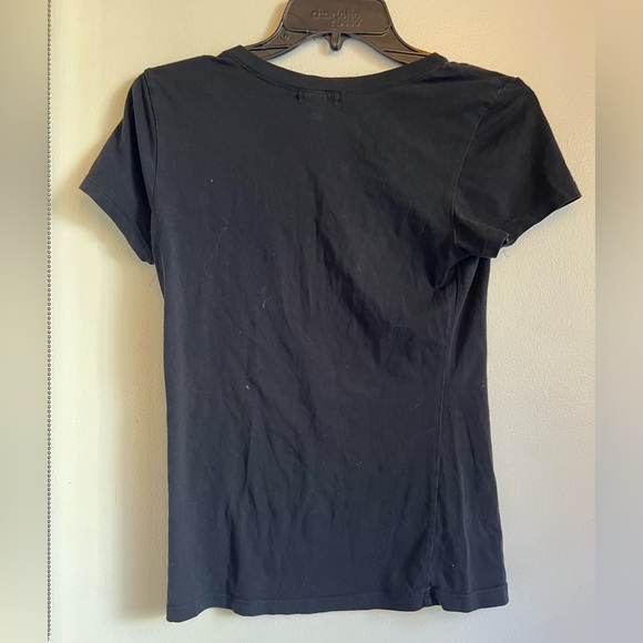 Active Basic Medium Black tshirt, Short sleeves, Worn a few times - Picture 2 of 3